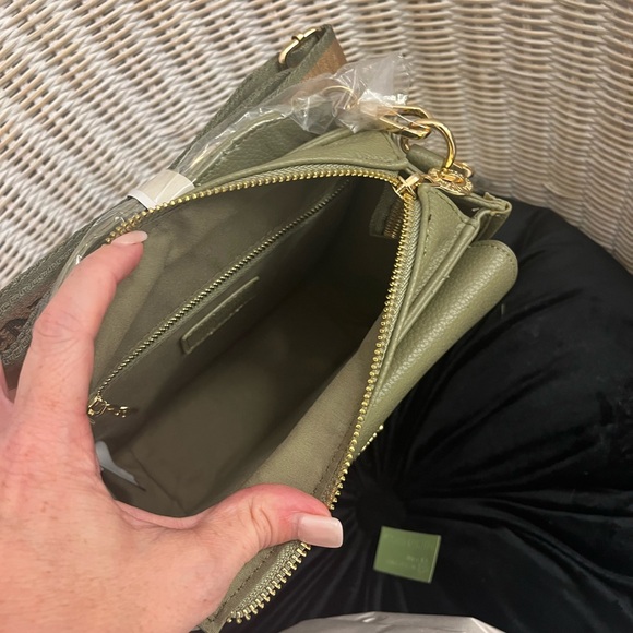 NWT Valentino Orlandi Green Crossbody Purse - Picture 5 of 14